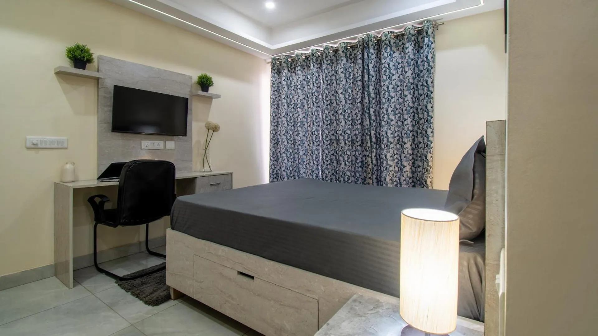 Living Homes Serpens - Sector 51, Near Artemis Hospital, Sohna Road غورغاون 0*,
